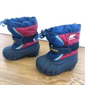 Sorel snow boots, infant size 6